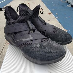 Nike Lebron Basketball Shoes